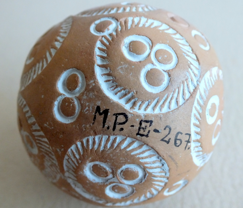 Grzechotka ze zbiorów MNZP MPE-267